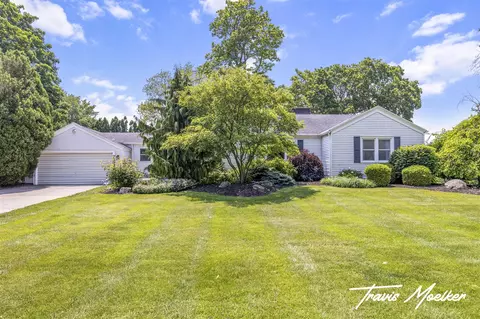 7899 Cottonwood, Jenison, MI 49428