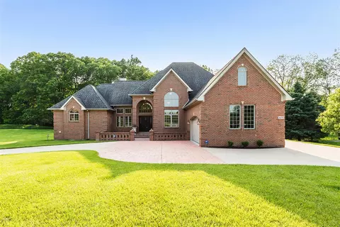 4297 Upper Glade, Ann Arbor, MI 48103