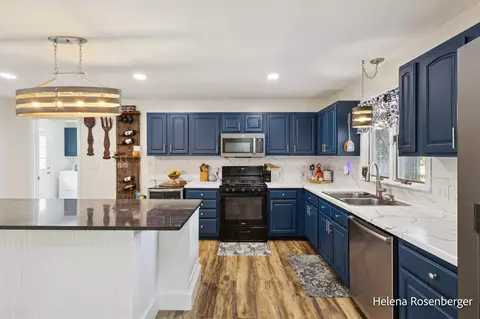 Kitchen - 1413 6th, Belding, MI 48809 photo 1 of 5