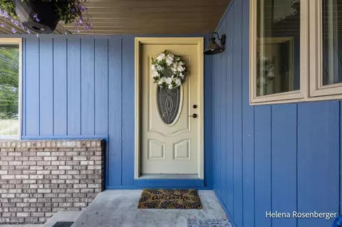 Exterior - 1413 6th, Belding, MI 48809 photo 3 of 11