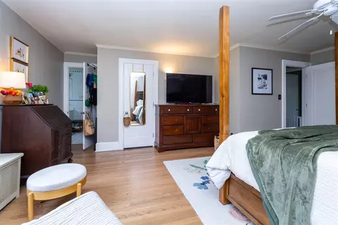 Bedroom - 953 Berkshire, Grosse Pointe, MI 48230 photo 3 of 10