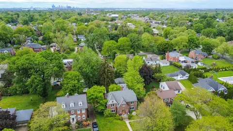 View/Area - 953 Berkshire, Grosse Pointe, MI 48230 photo 3 of 7
