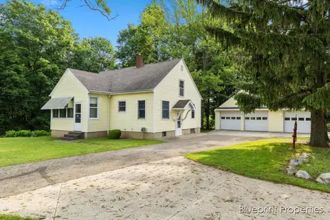 8354 Kraft, Caledonia, MI 49316