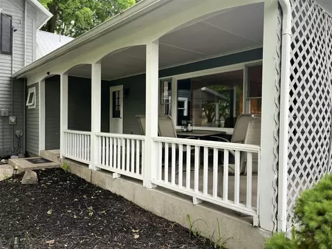 Exterior - 91 E Commerce, Grant, MI 49327 photo 6 of 7