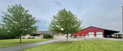 5781 S Waldron, Pittsford, MI 49271