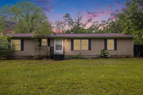 171 Hillsdale, Battle Creek, MI 49037