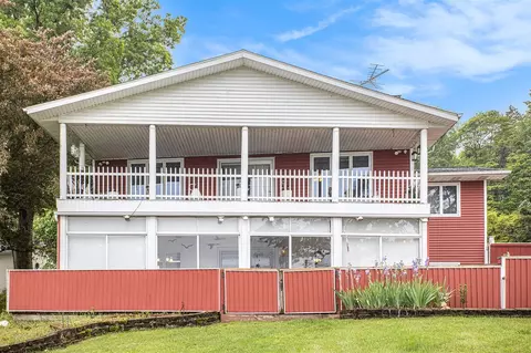 28756 Cedarama, Marcellus, MI 49067