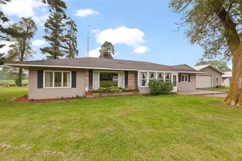 5244 Sand Crk, Adrian, MI 49221