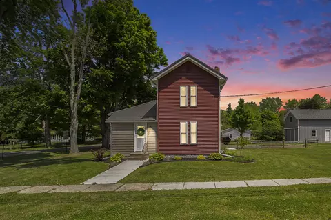 203 E Ml, Athens, MI 49011