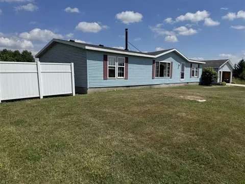 3828 90th, Evart, MI 49631