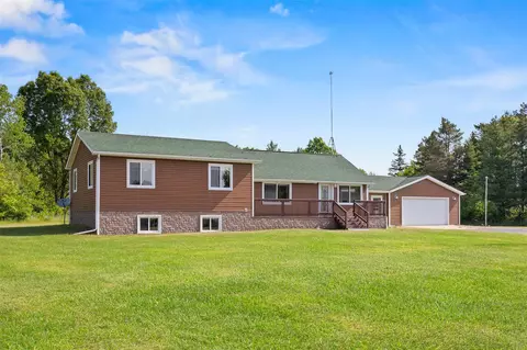 5886 13 Mile, Remus, MI 49340
