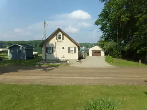 2005 Hemlock, Quincy, MI 49082 photo 4