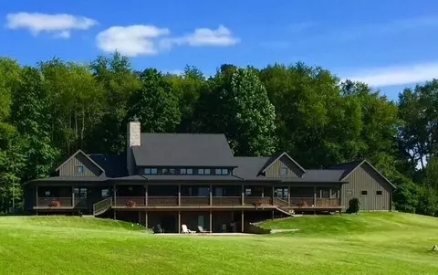 10258 Burgoyne, Berrien Springs, MI 49103