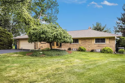 301 Lakeshore, Battle Creek, MI 49015