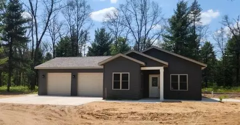 2133 S Lynx Trak, Baldwin, MI 49304