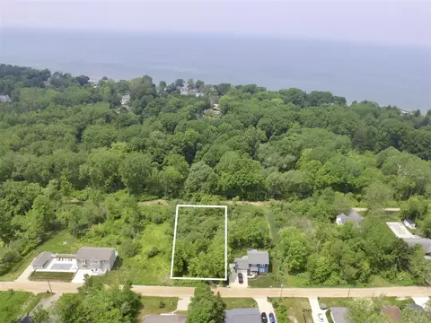 80 Pershing, South Haven, MI 49090