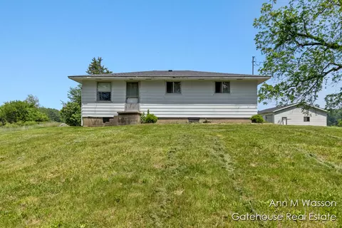 12407 Bliss, Lake Odessa, MI 48849