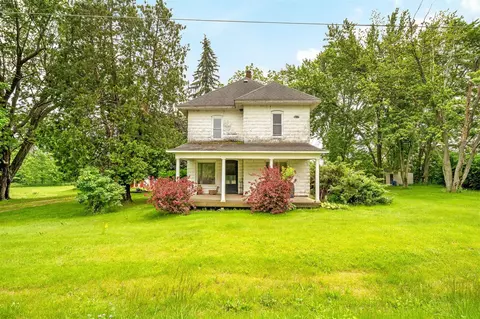 1820 E Rocky Weed, Berrien Springs, MI 49103