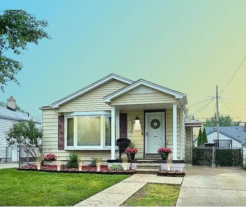 12461 Agnes, Southgate, MI 48195