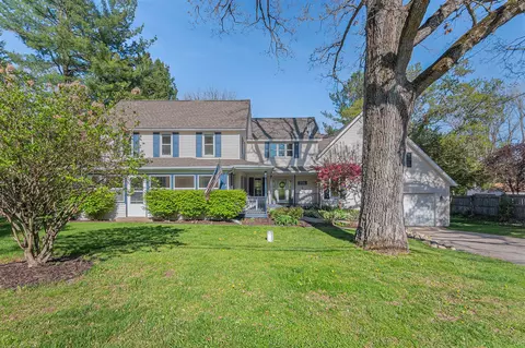 3916 Grand Riv, Grand Rapids, MI 49525