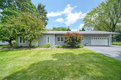 163 Robinson, Jackson, MI 49203 photo 2