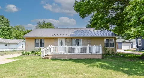 402 Division, Union City, MI 49094