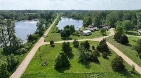 900 Pamawa, Brooklyn, MI 49230