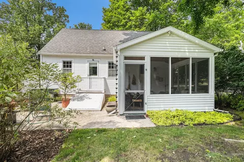 Exterior - 338 N Eagle, Marshall, MI 49068 photo 4 of 11