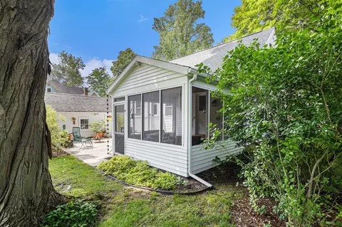 Exterior - 338 N Eagle, Marshall, MI 49068 photo 5 of 11