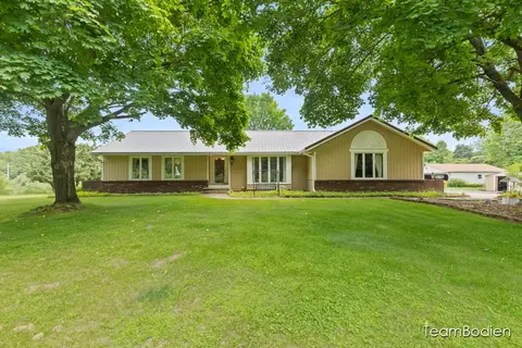 17500 Callen, Kent City, MI 49330