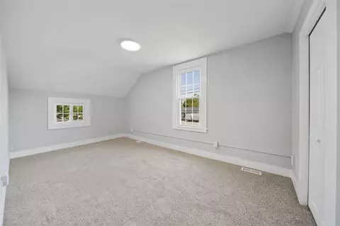 Bedroom - 911 E Ganson, Jackson, MI 49201 photo 1 of 3