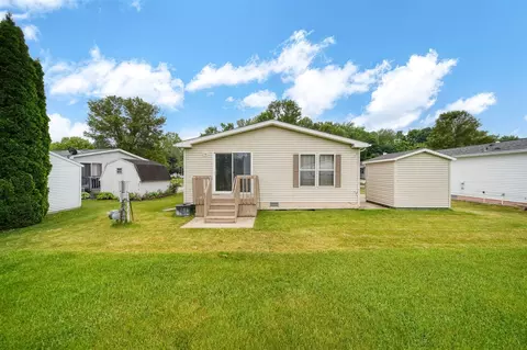 Exterior - 948 Savannah Riv, Adrian, MI 49221 photo 6 of 8