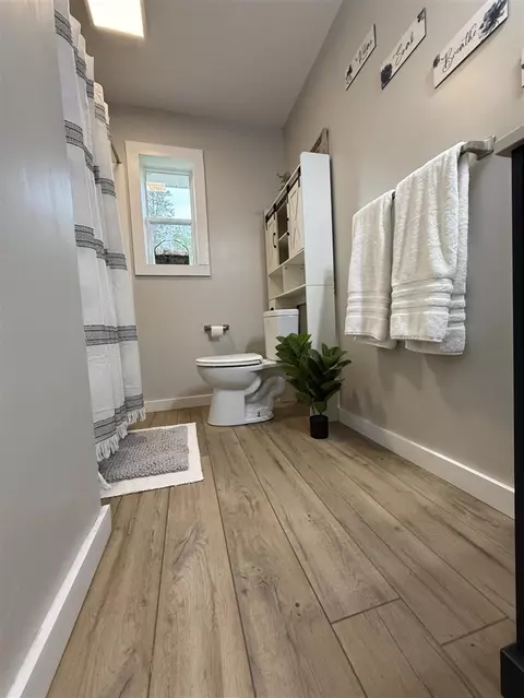 Bath - 4223 S Harvard, Baldwin, MI 49304 photo 2 of 13