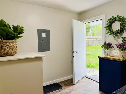 Entry Way - 4223 S Harvard, Baldwin, MI 49304 photo 4 of 5