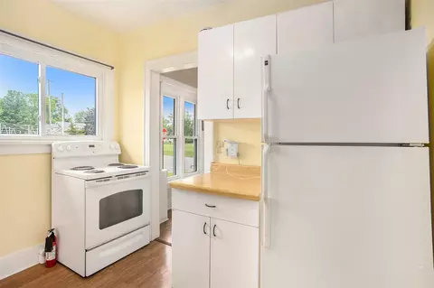 Kitchen - 255 E Corey, Bronson, MI 49028 photo 2 of 3