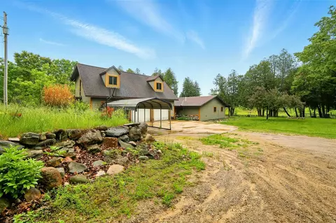 21759 205th, Paris, MI 49338