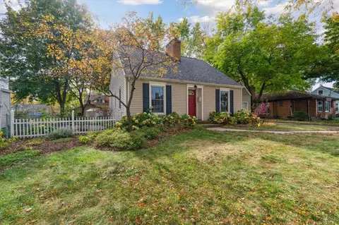856 Mulford, Grand Rapids, MI 49507