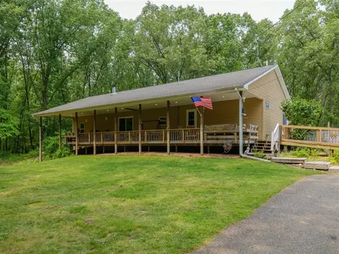 55840 Western, Mattawan, MI 49071