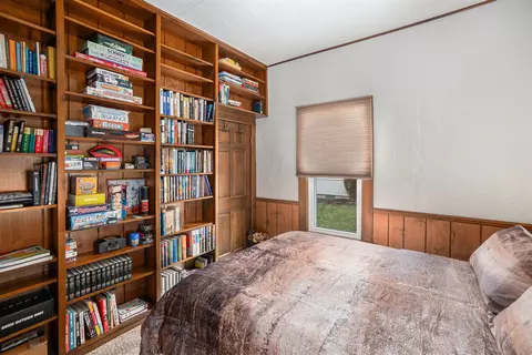 Bedroom - 16 E Pne, Fremont, MI 49412 photo 1 of 6