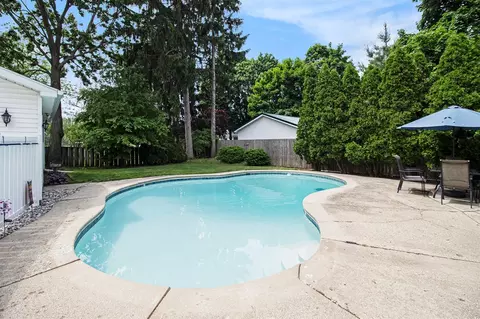 Exterior - 16 E Pne, Fremont, MI 49412 photo 5 of 10