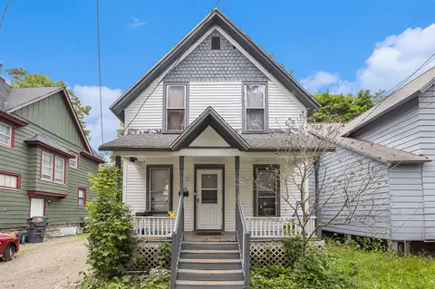 1018 Oak, Kalamazoo, MI 49008