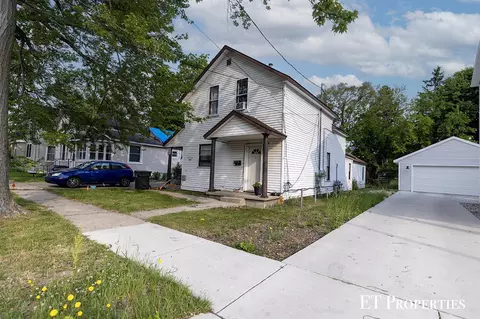 298 Mclaughlin, Muskegon, MI 49442