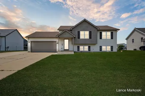 7039 Hartman, Caledonia, MI 49316