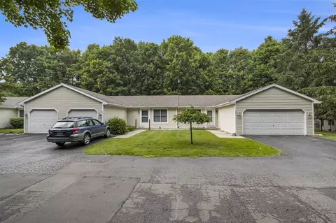 5973 Woodsong, Kalamazoo, MI 49009