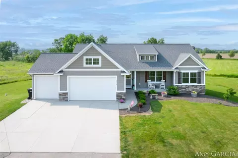2993 48th, Zeeland, MI 49464