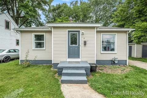 1617 Federal, Wyoming, MI 49509