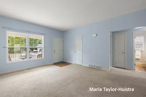 Living - 6221 Timber, Allendale, MI 49401 photo 4 of 9