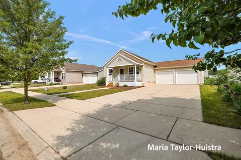 Exterior - 6221 Timber, Allendale, MI 49401 photo 3 of 10