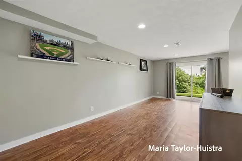 Living - 6221 Timber, Allendale, MI 49401 photo 9 of 9