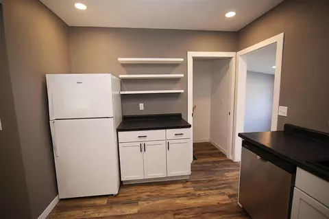 Kitchen - 1301 Seventh, Three Rivers, MI 49093 photo 4 of 5